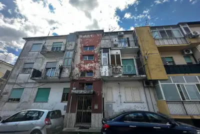 Casa in vendita, Via Andrea Fabiani, Catanzaro