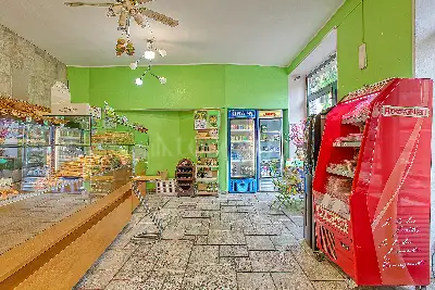 Attività Commerciale in vendita, Piazza Papa Giovanni XXIII, Luino