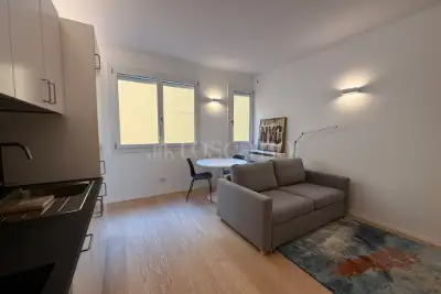 Casa in affitto, Via Salasco, Milano