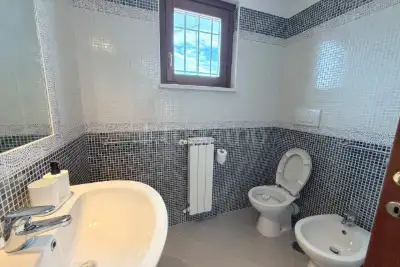 Villa Plurifamiliare in vendita, Via Portorose, Fiumicino