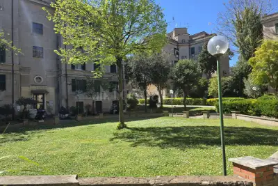 Casa in vendita, Via Roberto de Nobili, Roma
