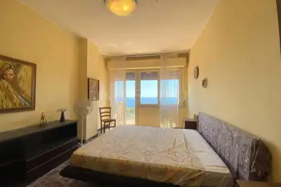 Casa Indipendente in vendita, Via Nazionale, Letojanni