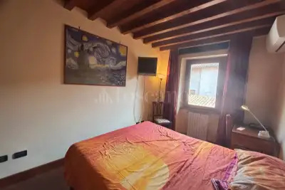 Casa in vendita, Via Antonio Cantore, Verona
