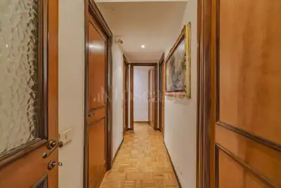 Casa in vendita, Via Vincenzo Ussani, Roma