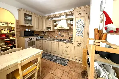 Villino a Schiera in vendita, Via Morsasco, Roma