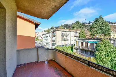 Casa in vendita, Via Bellinzona, Como