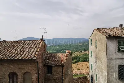 Casa in vendita, Via Roma, Chiusdino