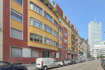 Casa in vendita, Via Plutarco, Milano