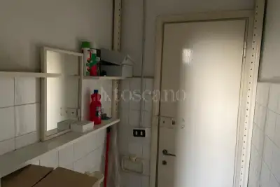Negozio in affitto, Via Fiuggi, Milano