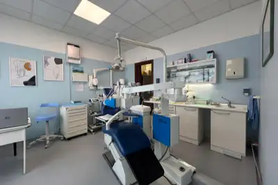 Negozio in vendita, Via Giuseppe Mazzini, Concesio