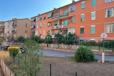 Casa in vendita, Via Selinunte, Roma
