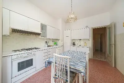 Casa in vendita, Via Achille Tedeschi, Roma