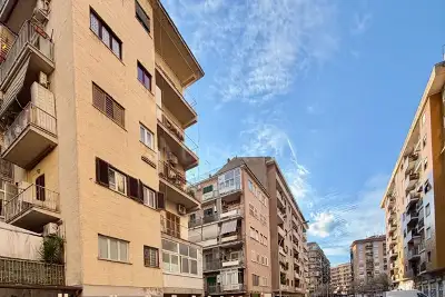 Casa in vendita, Via Tuscolana, Roma