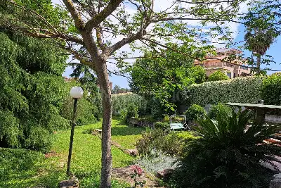 Villa in vendita, via Alessandro Santini,, Roma