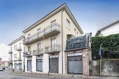 Casa in vendita, Via al Monte, Cantù