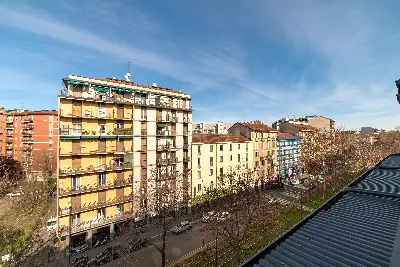 Casa in vendita, Via Cenisio, Milano