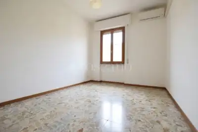 Casa in vendita, Via Tagliamento, Prato