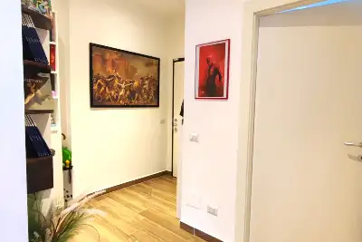 Casa in vendita, Via Stresa, Milano