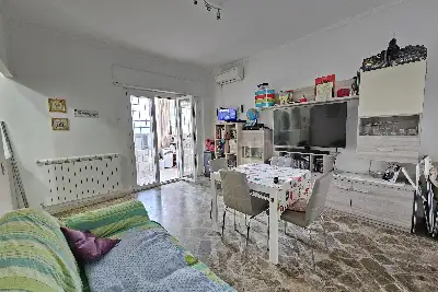 Casa in vendita, Via Polonia, Pomezia