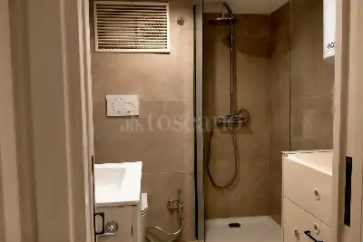 Casa in affitto, Via di San Nicola da Tolentino, Roma