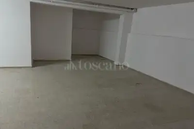 Negozio in affitto, Via Tenente Nino Antelmi, Ostuni