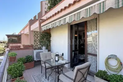 Casa in vendita, Via Silvio Vardabasso 9, Sassari