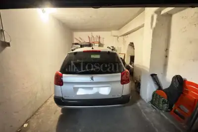 Garage in vendita, Via Ettore Paladini, Roma