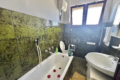 Casa in vendita, Via delle Petunie, Anzio