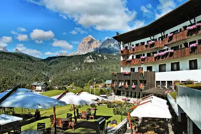 Casa in vendita, Via Roma, Cortina d'Ampezzo