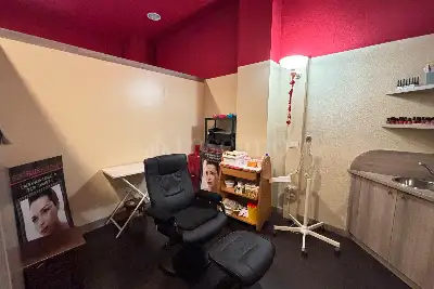 Attività Commerciale in vendita, Via Alessandro Volta, Desio