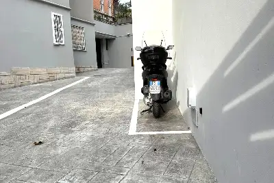 Box in vendita, Via delle Calasanziane, Roma