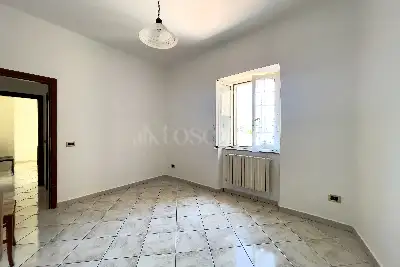 Casa in vendita, Largo degli Esposti, Viterbo