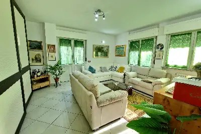 Casa in vendita, Via Leonardo Da Vinci, Como