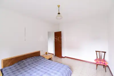Casa in vendita, Via Giuseppe Grilloni, Como
