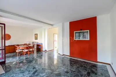 Villa Bifamiliare in vendita, Via Timavo, Como