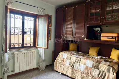 Villino a Schiera in vendita, Via Taro, Mentana