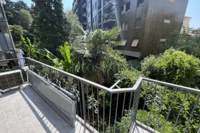 Casa in vendita, Via Giorgio Washington, Milano
