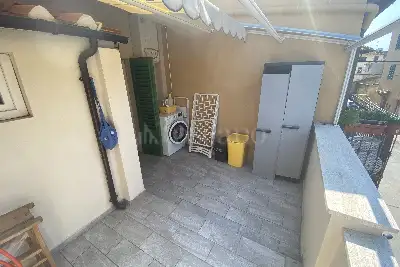 Villino a Schiera in vendita, Via Pistoiese, Campi Bisenzio