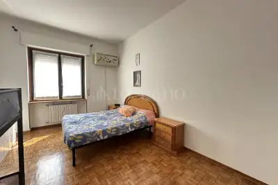 Casa in vendita, Via Mar Nero, Milano