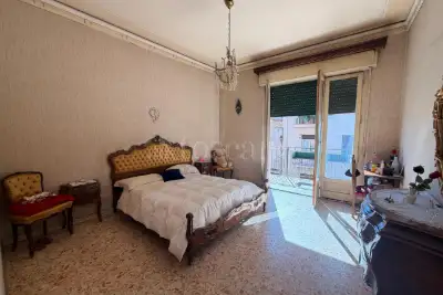 Casa in vendita, Via Monserrato, Catania