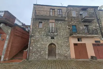 Casa Indipendente in vendita, Via Garibaldi, Guardia Perticara