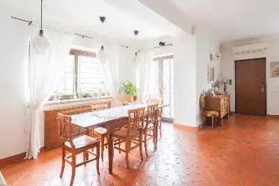 Casa Indipendente in vendita, Via Ittiri, Roma