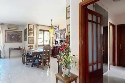 Casa in vendita, Via Silvio Vardabasso 9, Sassari