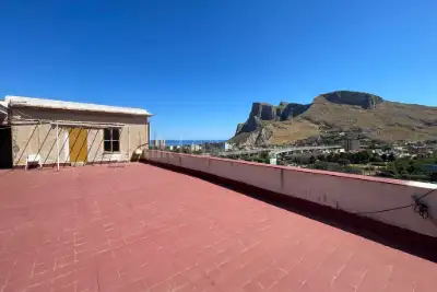Magazzino in vendita, Via Pagliaro Antonio, Palermo