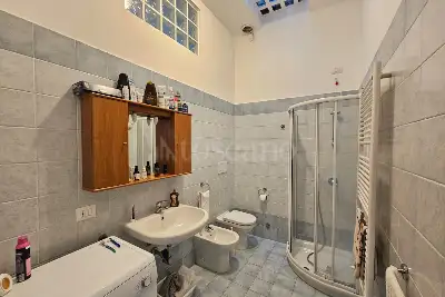 Palazzo in vendita, Via Vittorio Vergani, Cantù