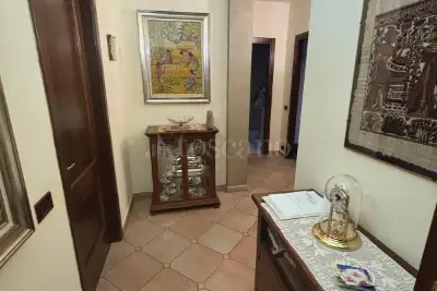 Negozio in vendita, Via Ginetta Caccianotti, Biandrate