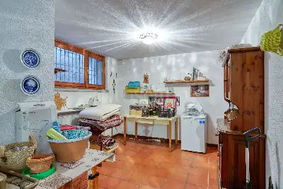 Villa in vendita, Via Luigi Pirandello, Besano