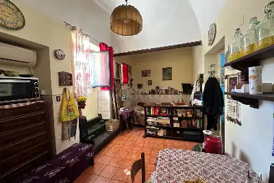 Casa Indipendente in vendita, Via Santa Lucia, Mascalucia