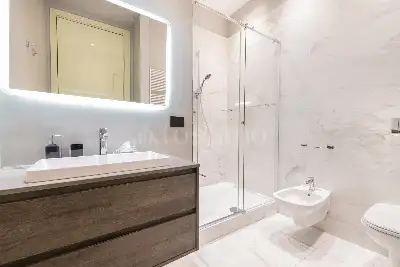 Casa in vendita, Via Chiossetto, Milano