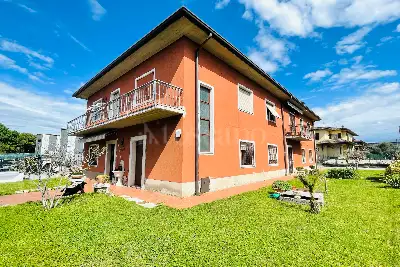 Villa Plurifamiliare in vendita, Roncadelle, Roncadelle